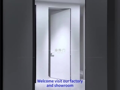 同じ色のフレームとシャッター