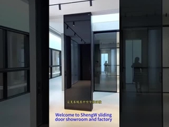 グレー 6つのシャッターを持つスライドドア