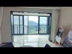 アルミニウム窓