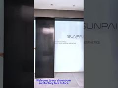 5枚のシャッターガラスドア